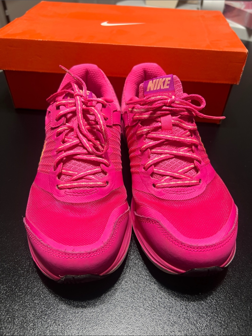 Nike Women's Bright Pink Athletic Running Shoes